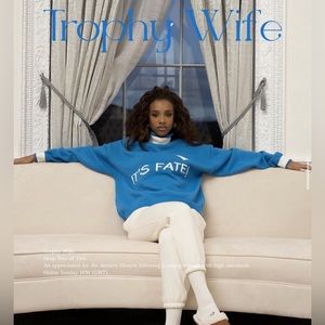 Sisters and Seekers 'It's Fate!' Sweater - Medium